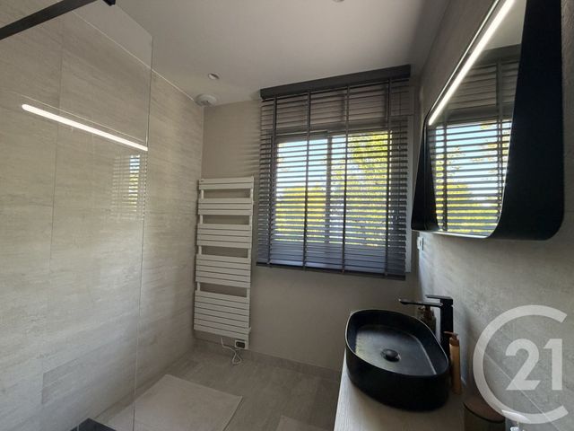 Maison &agrave; louer - 7 pi&egrave;ces - 177,62 m2 - St Didier Au Mont D Or - 69 - RHONE-ALPES