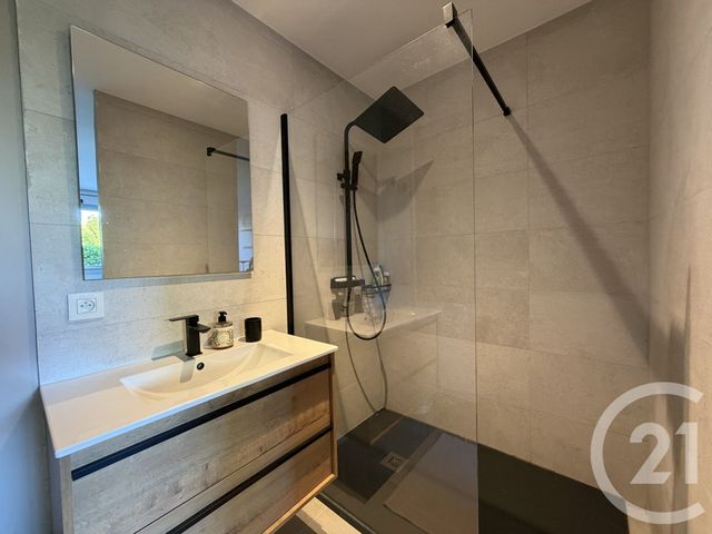 Maison &agrave; louer - 7 pi&egrave;ces - 177,62 m2 - St Didier Au Mont D Or - 69 - RHONE-ALPES