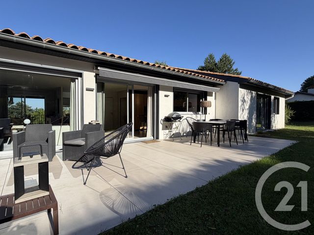 Maison &agrave; louer - 7 pi&egrave;ces - 177,62 m2 - St Didier Au Mont D Or - 69 - RHONE-ALPES