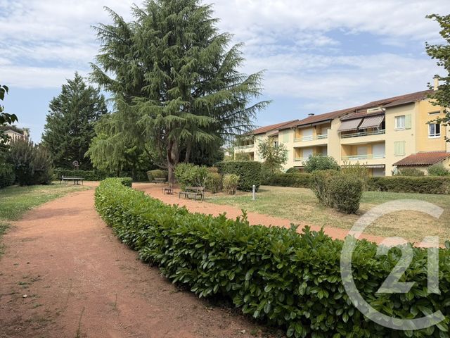 Appartement F3 &agrave; louer - 3 pi&egrave;ces - 97,55 m2 - Champagne Au Mont D Or - 69 - RHONE-ALPES