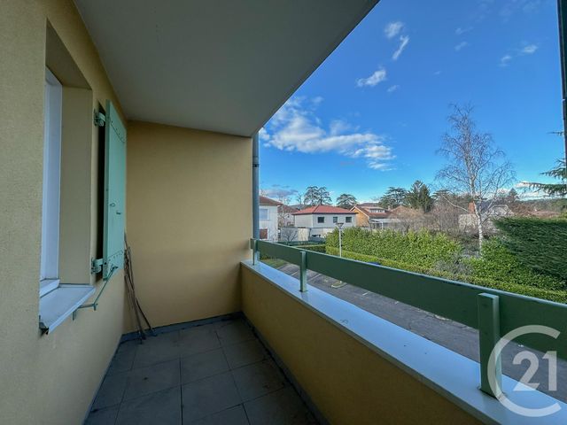 Appartement F3 &agrave; louer - 3 pi&egrave;ces - 97,55 m2 - Champagne Au Mont D Or - 69 - RHONE-ALPES