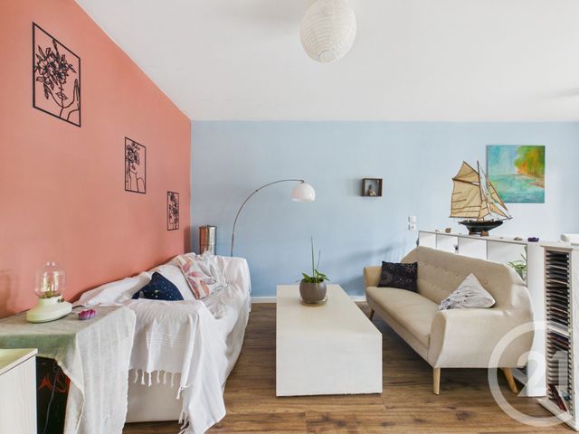 Appartement T3 &agrave; vendre - 3 pi&egrave;ces - 65,61 m2 - Champagne Au Mont D Or - 69 - RHONE-ALPES