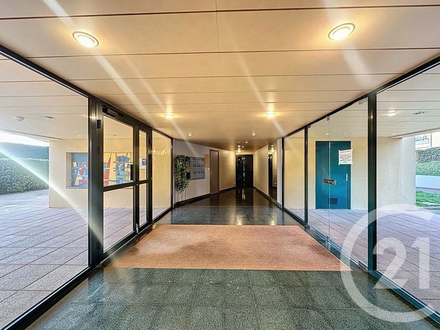 Appartement F4 &agrave; louer - 4 pi&egrave;ces - 107,45 m2 - Limonest - 69 - RHONE-ALPES