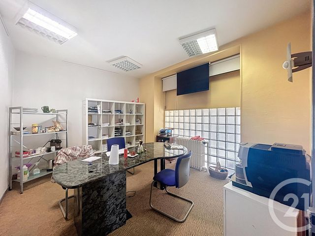 Appartement Local à louer - 4 pièces - 106 m2 - Audincourt - 25 - FRANCHE-COMTE