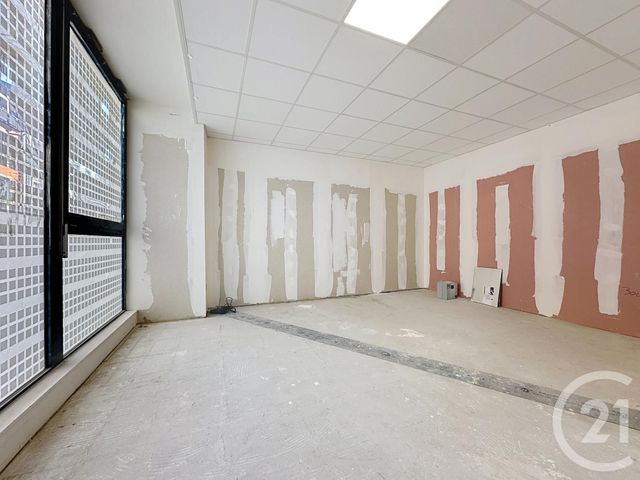 Appartement Local à louer - 4 pièces - 85 m2 - Belfort - 90 - FRANCHE-COMTE