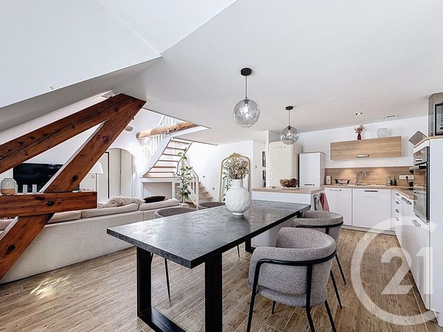 Appartement F4 &agrave; vendre - 4 pi&egrave;ces - 81,60 m2 - Montbeliard - 25 - FRANCHE-COMTE