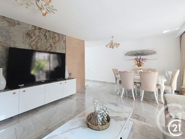 Appartement F5 &agrave; vendre - 5 pi&egrave;ces - 111,07 m2 - Montbeliard - 25 - FRANCHE-COMTE