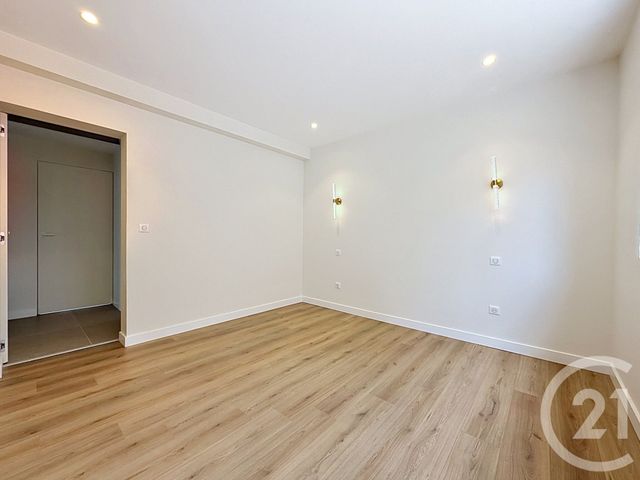 Appartement F5 &agrave; vendre - 5 pi&egrave;ces - 135,01 m2 - Montbeliard - 25 - FRANCHE-COMTE