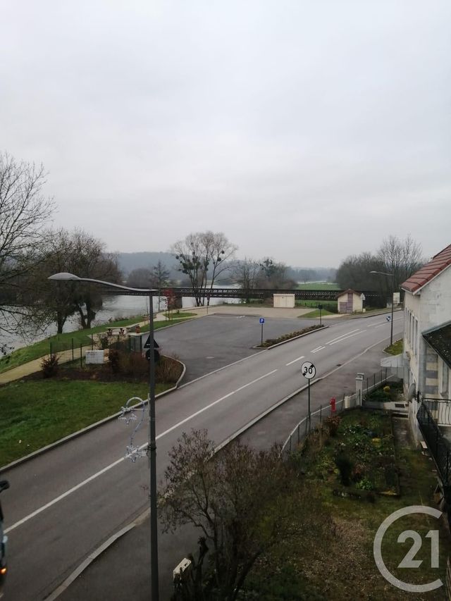 Appartement F3 à louer - 3 pièces - 55,08 m2 - Longevelle Sur Doubs - 25 - FRANCHE-COMTE