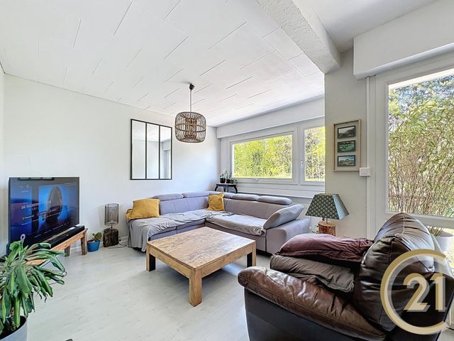 Appartement F9 à vendre - 4 pièces - 93,01 m2 - Montbeliard - 25 - FRANCHE-COMTE