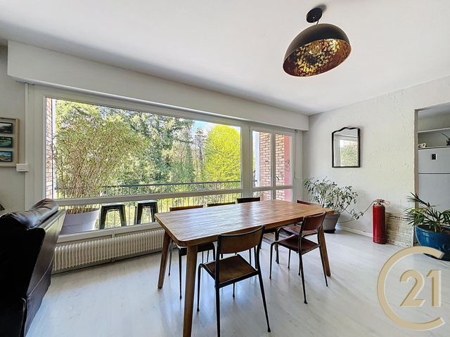 Appartement F9 à vendre - 4 pièces - 93,01 m2 - Montbeliard - 25 - FRANCHE-COMTE