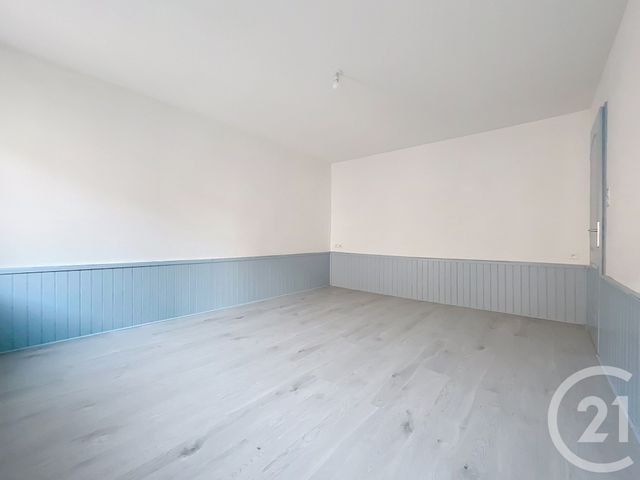 Maison &agrave; louer - 5 pi&egrave;ces - 85 m2 - Ste Suzanne - 25 - FRANCHE-COMTE