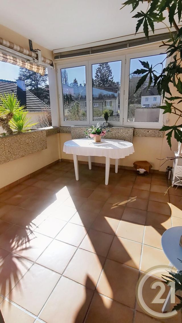 Appartement F4 à vendre - 4 pièces - 83 m2 - Montbeliard - 25 - FRANCHE-COMTE