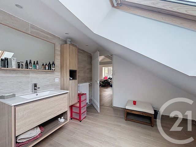 Maison à vendre - 8 pièces - 243 m2 - Hericourt - 70 - FRANCHE-COMTE