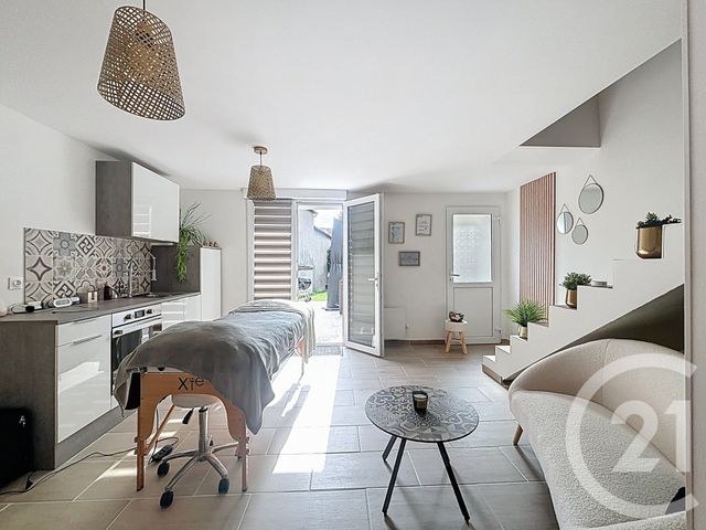 Maison à vendre - 8 pièces - 243 m2 - Hericourt - 70 - FRANCHE-COMTE