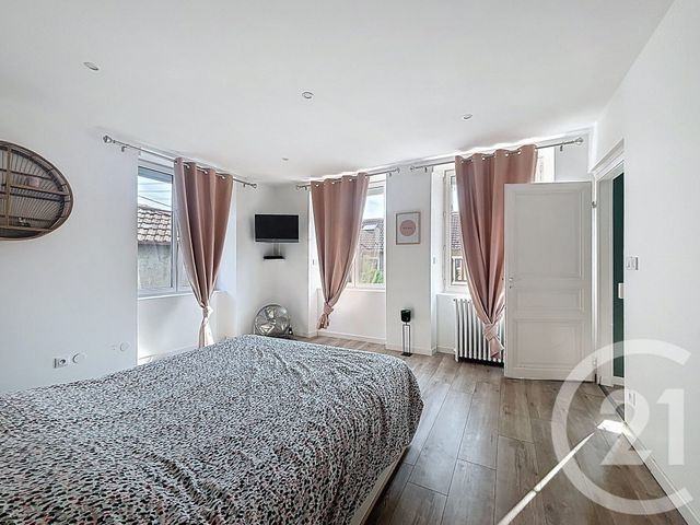 Maison à vendre - 8 pièces - 243 m2 - Hericourt - 70 - FRANCHE-COMTE