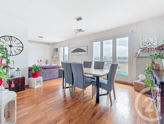 Appartement F5 &agrave; vendre - 5 pi&egrave;ces - 93,25 m2 - Montbeliard - 25 - FRANCHE-COMTE