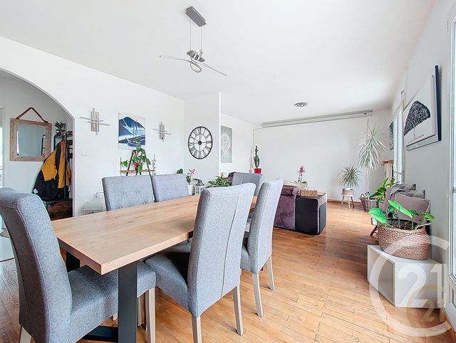 Appartement F5 &agrave; vendre - 5 pi&egrave;ces - 93,25 m2 - Montbeliard - 25 - FRANCHE-COMTE