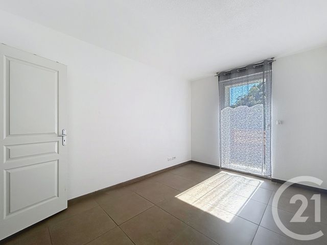 Appartement F4 à louer - 4 pièces - 81 m2 - Ste Suzanne - 25 - FRANCHE-COMTE