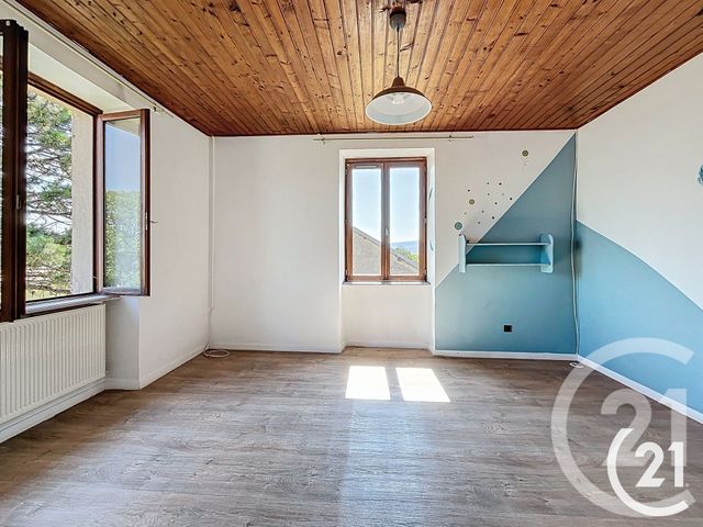 Appartement F4 à vendre - 4 pièces - 66,16 m2 - Goux Les Dambelin - 25 - FRANCHE-COMTE