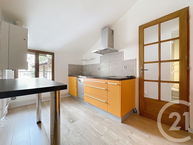 Appartement F3 bis à louer - 3 pièces - 65 m2 - Montbeliard - 25 - FRANCHE-COMTE