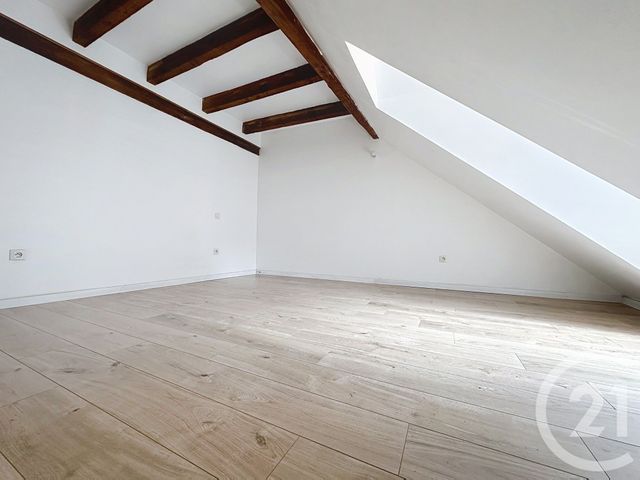 Appartement F3 bis à louer - 3 pièces - 65 m2 - Montbeliard - 25 - FRANCHE-COMTE