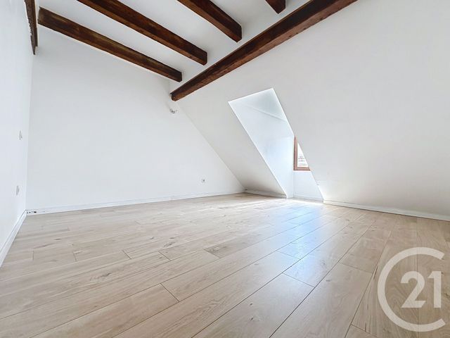 Appartement F3 bis à louer - 3 pièces - 65 m2 - Montbeliard - 25 - FRANCHE-COMTE