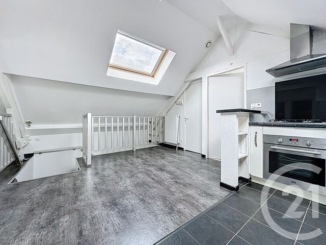 Appartement F3 à louer - 3 pièces - 70 m2 - Chatenois Les Forges - 90 - FRANCHE-COMTE