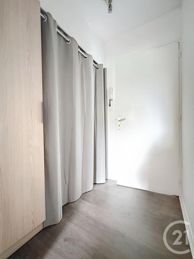 Appartement Studio &agrave; louer - 1 pi&egrave;ce - 23 m2 - Montbeliard - 25 - FRANCHE-COMTE