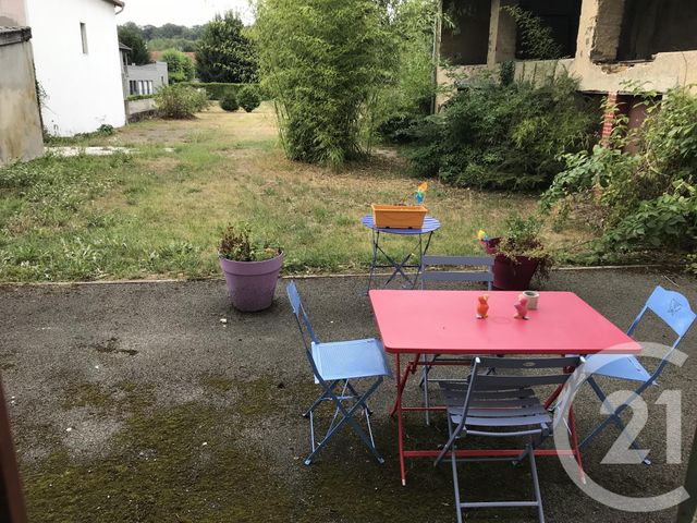 Appartement F1 à louer - 1 pièce - 30 m2 - Colombier Fontaine - 25 - FRANCHE-COMTE