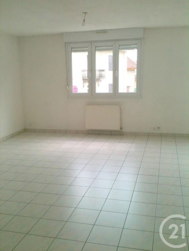 Appartement F4 à louer - 4 pièces - 100 m2 - Valentigney - 25 - FRANCHE-COMTE