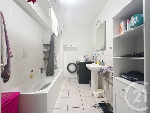 Appartement F4 à louer - 5 pièces - 110 m2 - Montenois - 25 - FRANCHE-COMTE