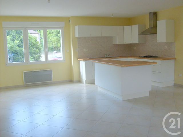 Maison à louer - 6 pièces - 120 m2 - Tremoins - 70 - FRANCHE-COMTE