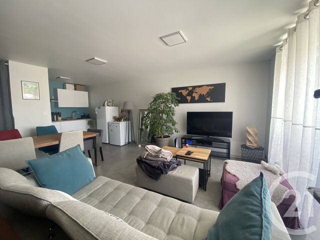 Appartement F3 à vendre - 3 pièces - 68 m2 - Etupes - 25 - FRANCHE-COMTE