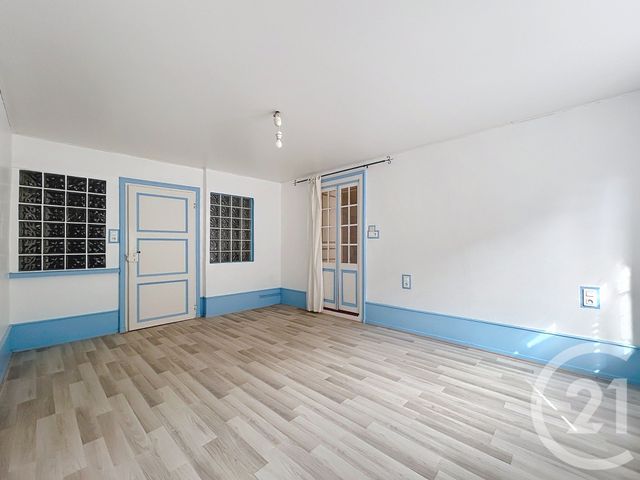 Appartement F4 à louer - 4 pièces - 91,30 m2 - Montbeliard - 25 - FRANCHE-COMTE