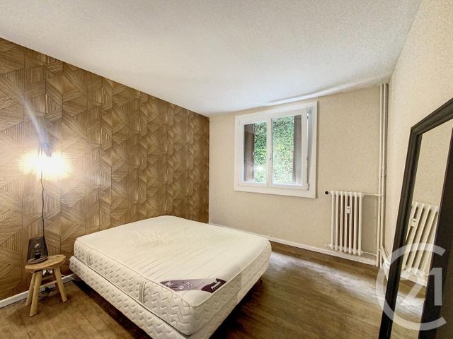 Appartement F4 &agrave; louer - 4 pi&egrave;ces - 88 m2 - Sochaux - 25 - FRANCHE-COMTE