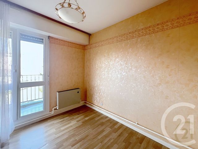 Appartement F4 &agrave; vendre - 4 pi&egrave;ces - 75,19 m2 - Sochaux - 25 - FRANCHE-COMTE