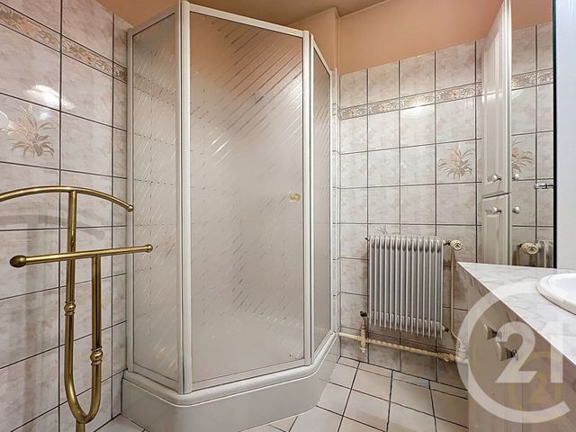 Appartement F4 &agrave; vendre - 4 pi&egrave;ces - 75,19 m2 - Sochaux - 25 - FRANCHE-COMTE