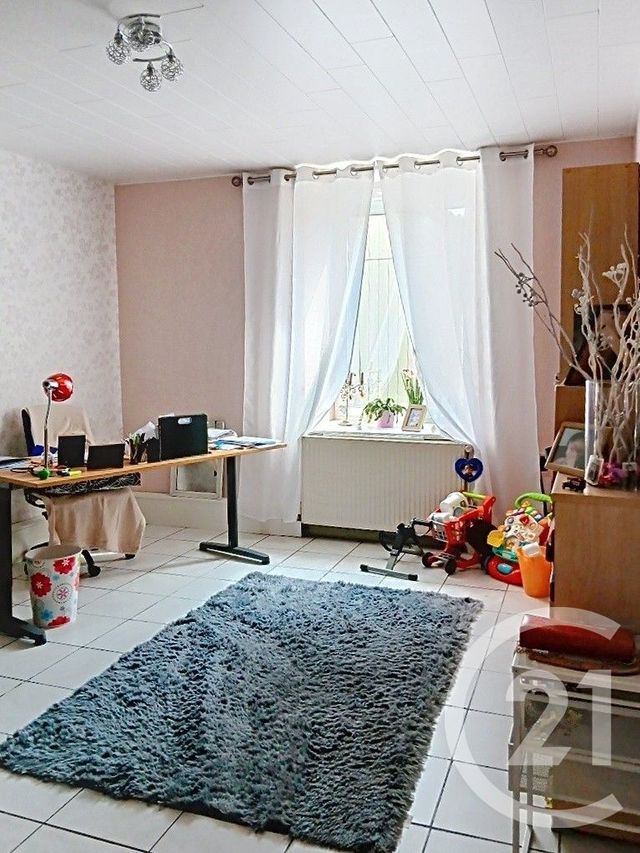 Appartement F5 &agrave; vendre - 4 pi&egrave;ces - 126 m2 - Valentigney - 25 - FRANCHE-COMTE