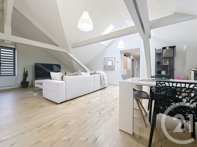 Appartement F4 à vendre - 4 pièces - 103 m2 - Montbeliard - 25 - FRANCHE-COMTE