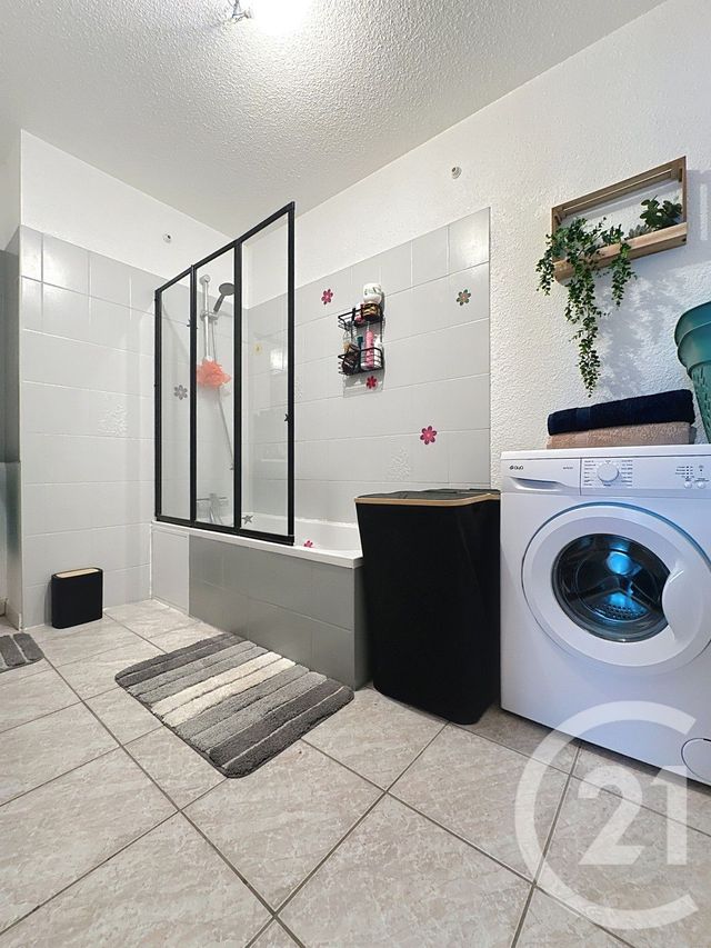 Appartement F4 à louer - 4 pièces - 90 m2 - Montenois - 25 - FRANCHE-COMTE