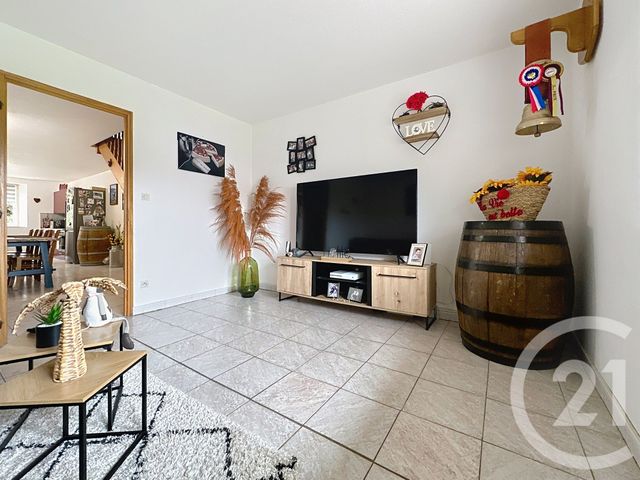 Appartement F4 à louer - 4 pièces - 90 m2 - Montenois - 25 - FRANCHE-COMTE