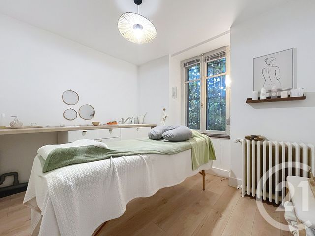 Appartement Local à louer - 3 pièces - 75 m2 - Seloncourt - 25 - FRANCHE-COMTE