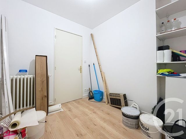 Appartement Local à louer - 3 pièces - 75 m2 - Seloncourt - 25 - FRANCHE-COMTE