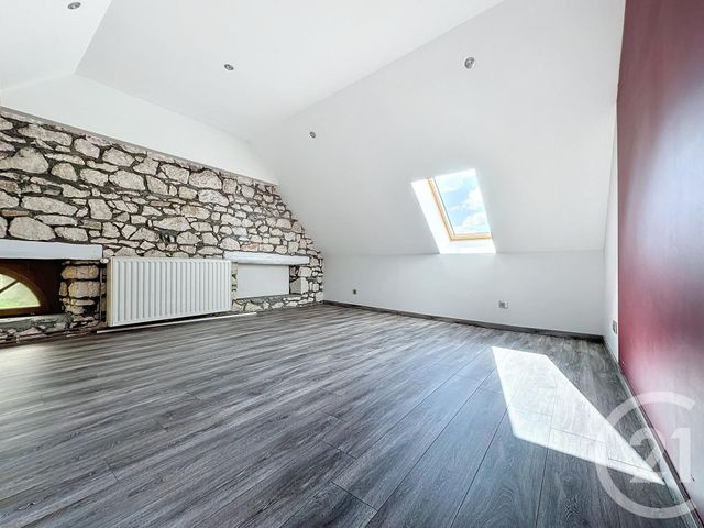 Appartement F5 à louer - 5 pièces - 92,50 m2 - Ste Suzanne - 25 - FRANCHE-COMTE