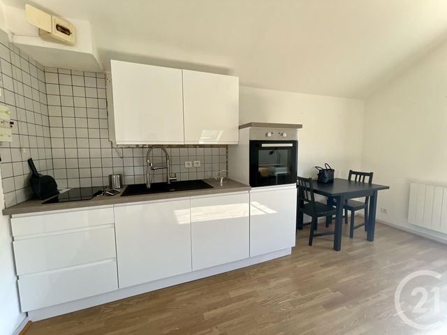 Appartement F2 &agrave; louer - 2 pi&egrave;ces - 29 m2 - Mandeure - 25 - FRANCHE-COMTE
