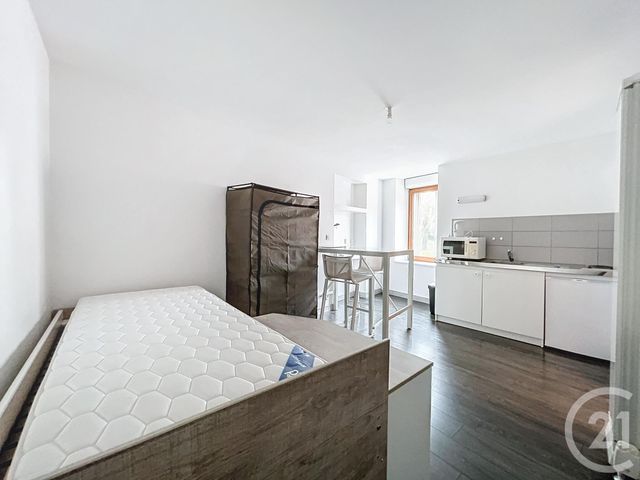Appartement Studio &agrave; louer - 1 pi&egrave;ce - 18 m2 - Montbeliard - 25 - FRANCHE-COMTE