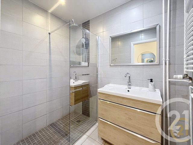 Appartement F4 &agrave; vendre - 4 pi&egrave;ces - 79,14 m2 - Montbeliard - 25 - FRANCHE-COMTE