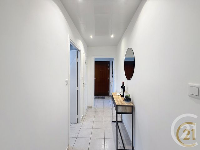 Appartement F4 &agrave; vendre - 4 pi&egrave;ces - 79,14 m2 - Montbeliard - 25 - FRANCHE-COMTE