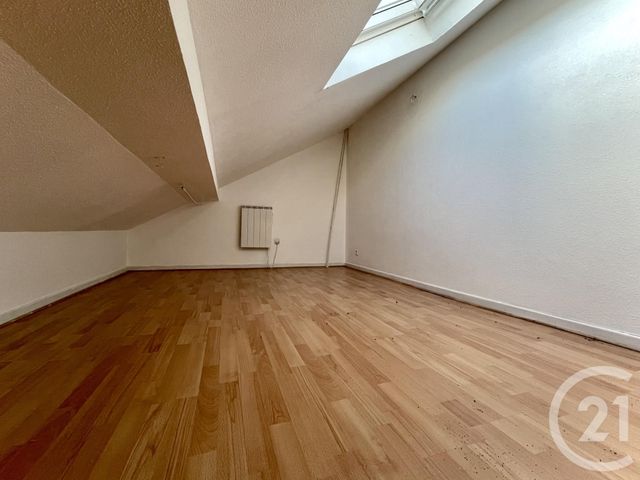 Appartement F2 &agrave; louer - 2 pi&egrave;ces - 40 m2 - Mandeure - 25 - FRANCHE-COMTE